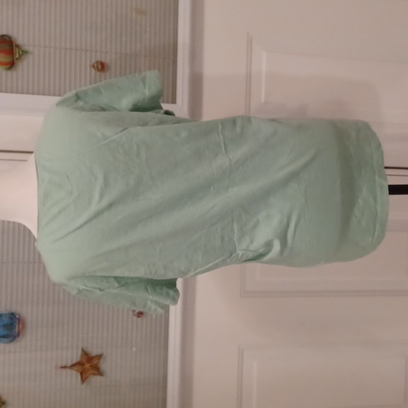 4/$40 Light Green Tee - Size Large - Picture 4 of 5